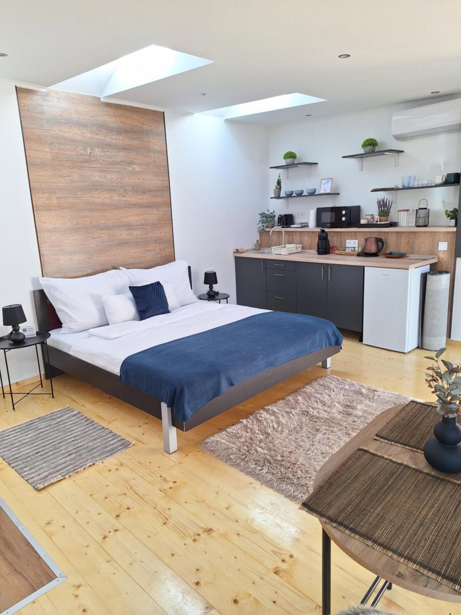 Varfal Apartman II Eger Exterior photo
